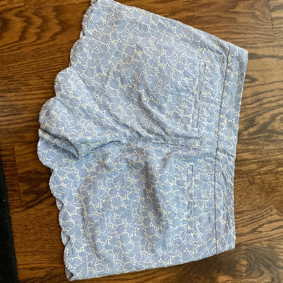 Lilly Pulitzer Buttercup  white and blue size 4 - Picture 2 of 3